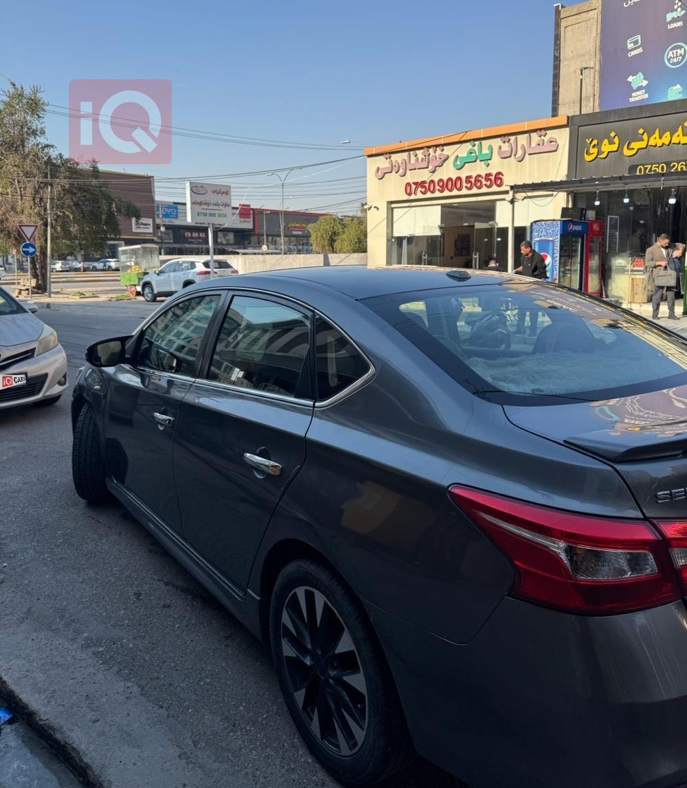 نيسان سنترا